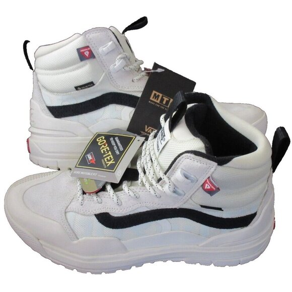 Vans Women's UltraRange Exo Hi MTE-2 Boots Marshmallow White Black Size 8.5 NIB - Picture 1 of 5
